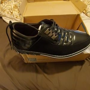 Men shoes never been worn